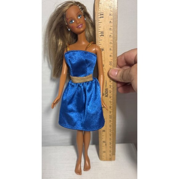 1999 Mattel Barbie Doll With Blonde Hair Blue Satin Dress Gold Belt Face Paint - Picture 9 of 9